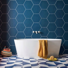 Load image into Gallery viewer, BC Designs Sorpressa Cian Freestanding Bath, Double Ended Bath, Polished White - 1510x760mm