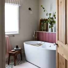 Load image into Gallery viewer, BC Designs Sorpressa Cian Freestanding Bath, Double Ended Bath, Polished White - 1510x760mm