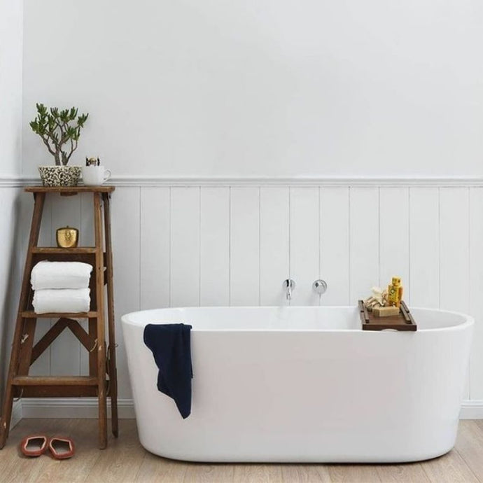 BC Designs Viado Acrylic Freestanding Bath, Polished White - 1780x800mm